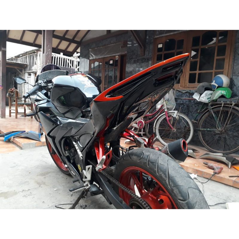 body belakang CBR 150 facelift model CBR 250