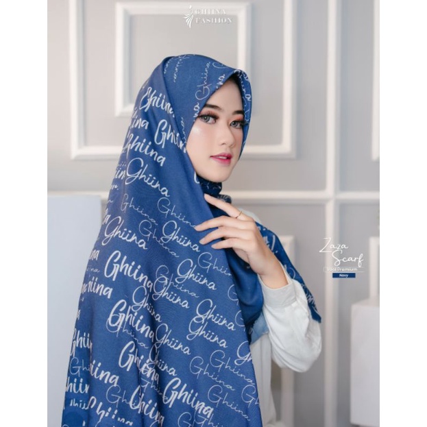 ZAZA SCARF BY GHIINA FASHION