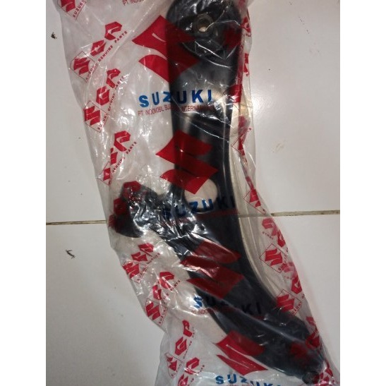 Lower Arm Sayap Suzuki Swift Splash