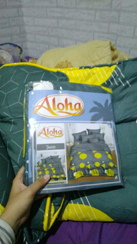 Bed Cover Aloha King Flat Ukuran 180× 200 Cm