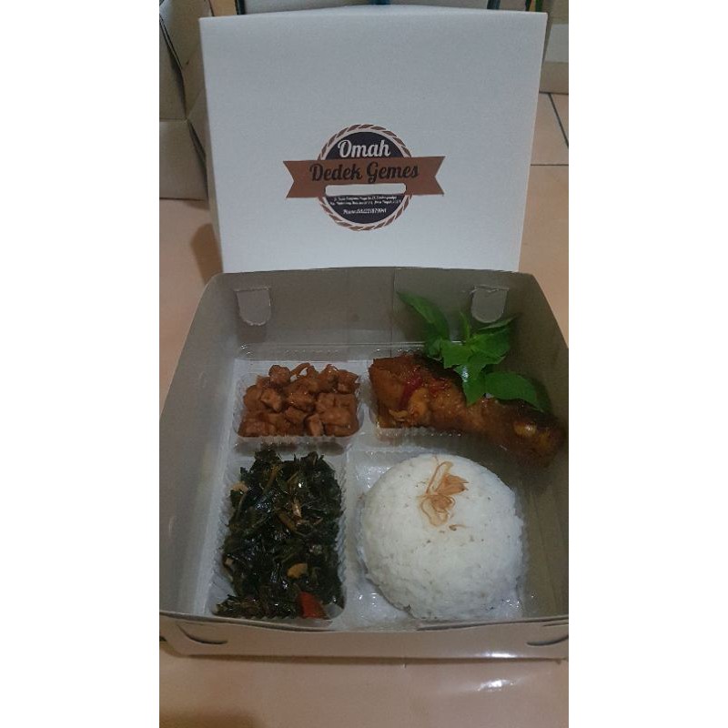 

Nasi kardus