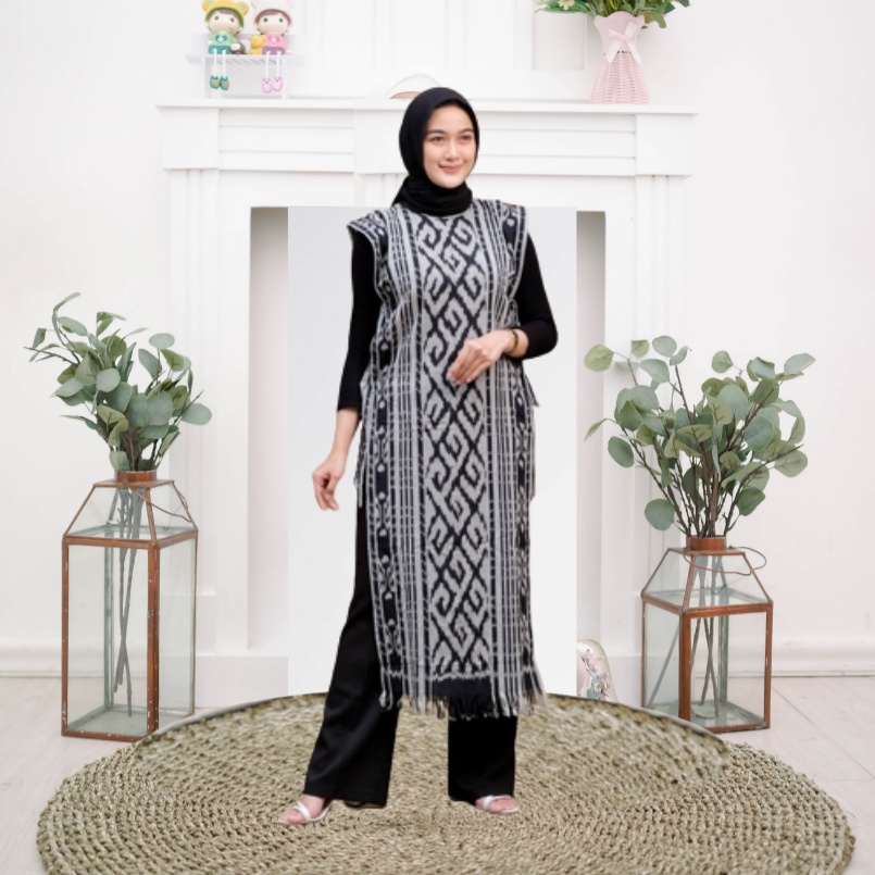 Long Vest Outer Wanita Muslim Hitam Putih Tenun Etnik Baju oter Muslimah Rompi Panjang Tanpa Lengan-Hitam