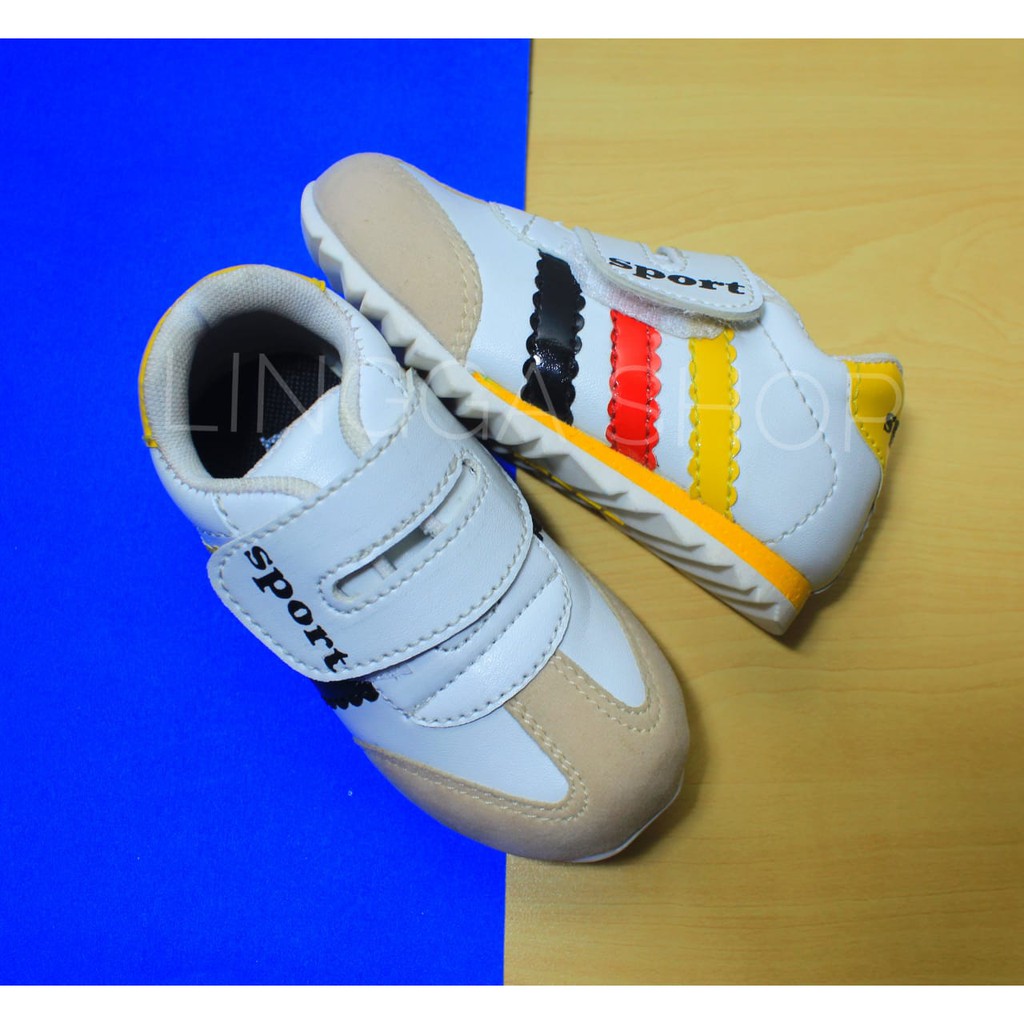 sepatu anak sneaker sport/sepatu anak murah