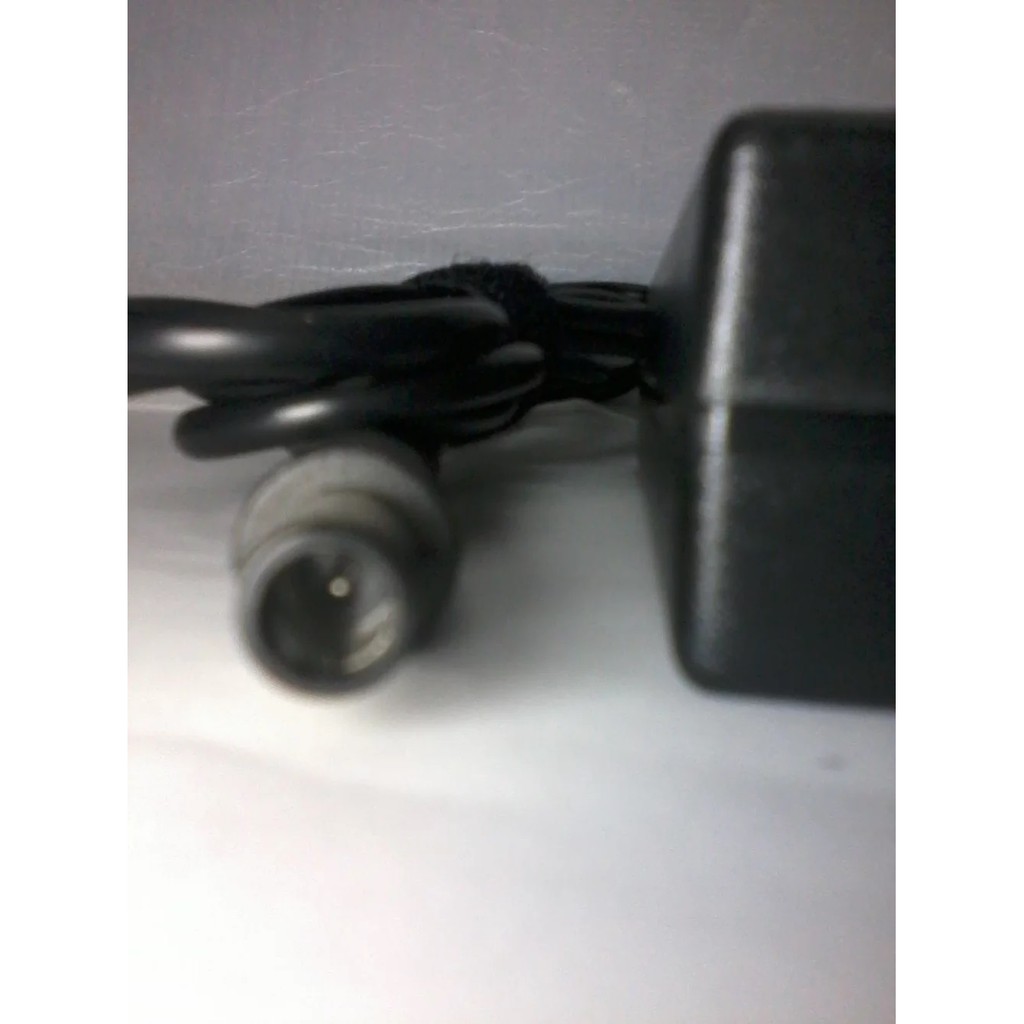 Adaptor Replacement HP Jarum 18.5v 3.5A (High Quality)