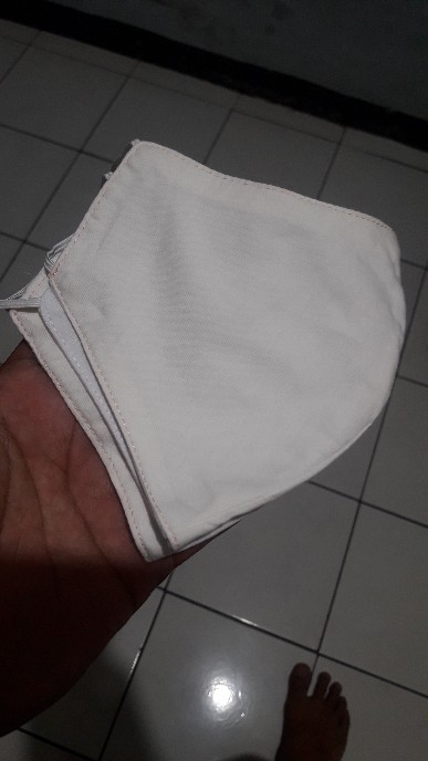 Masker Kain Sritex Original Premium Non Medis Anti Air Anti Microbial 2 Ply Lapis Warna Putih Murah