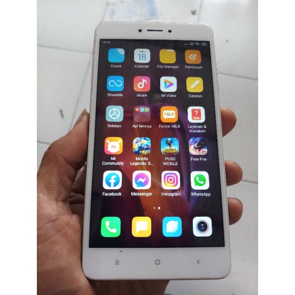 Redmi Note 4X (Ram 3/32GB)  tanpa minus.