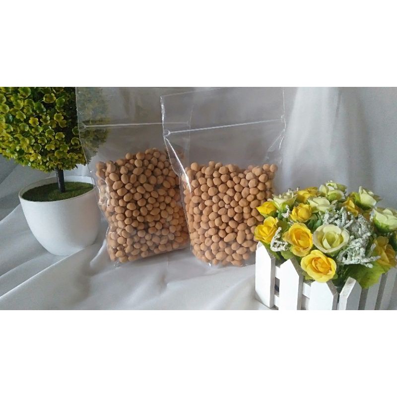 

KACANG ATOM/KACANG TELUR