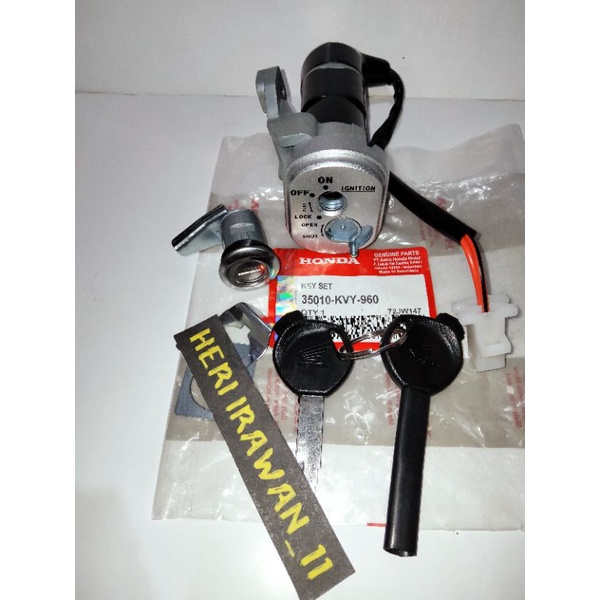 kunci kontak set Honda KVY Beat karbu Scoopy karbu Spacy Karbu.ori
