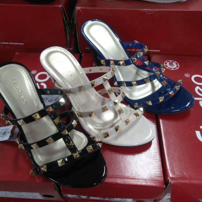 sendal pesta wanita /fladeo