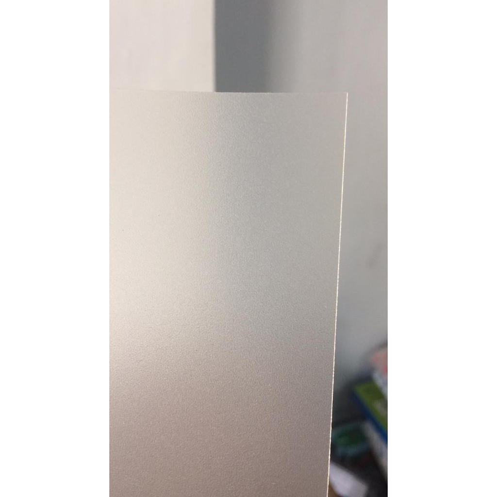 

✥ Cover jilid mika tebal doff 0.50 mm A4 (1 pak isi 10 lembar) ♢