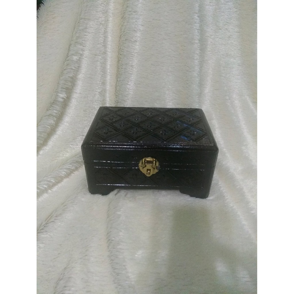 PRODUK ANTIK LAWASAN - KOTAK  PUSAKA HALUS