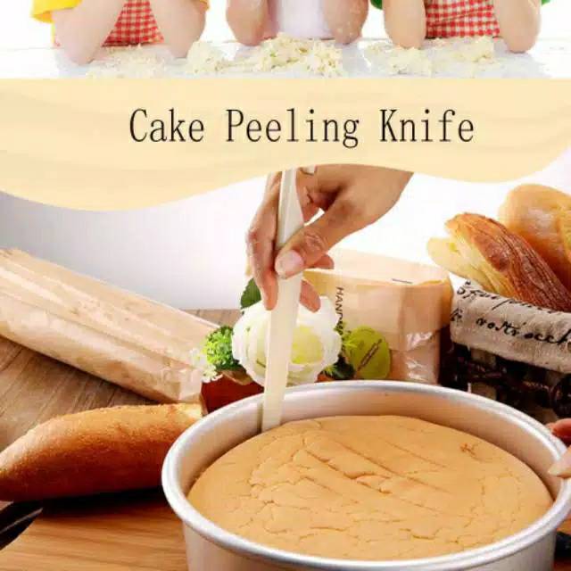 Cake peeling knife/alat bantu pelepas cake dari loyang