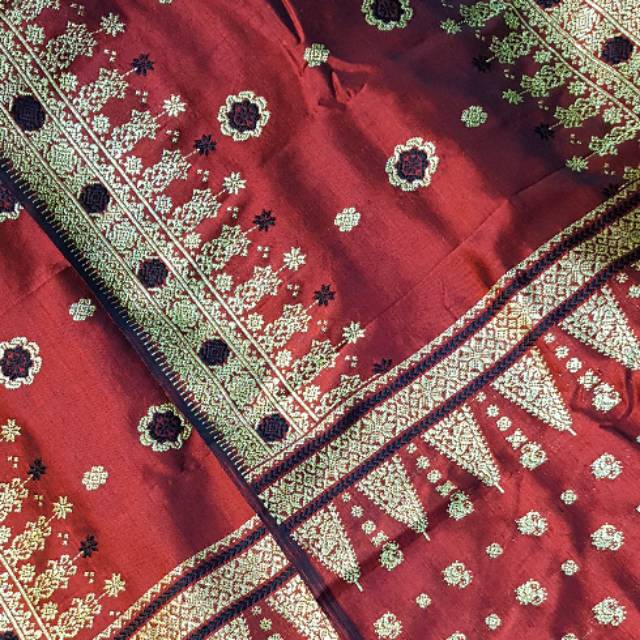 Songket palembang asli rayon 2 helai cantik manis maroon rakam hitam mawar pucuk rebung  gold