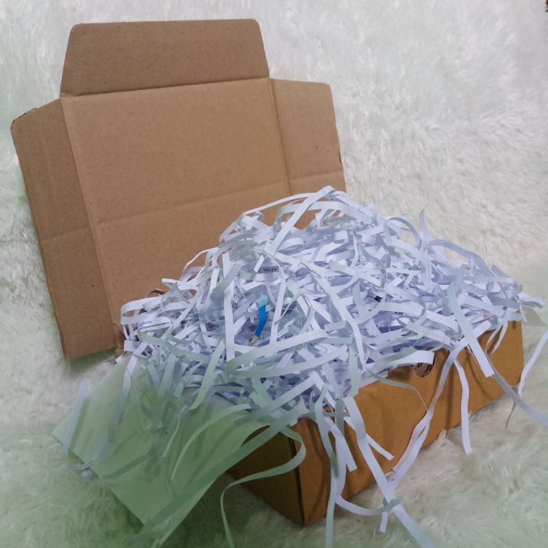 

( 50 gr) TERMURAH !! Kertas Cacah / Serut / Shredded Paper / Isi