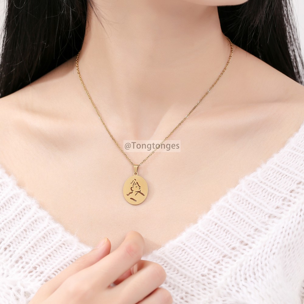 【CELEB】Simple Daisy Pendants Necklaces Women Man Collar Jewelry Korean Design Romantic Choker S74