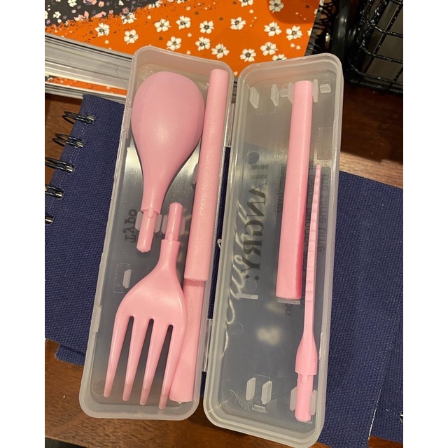 

SALE‼️ CUTLERY SET - TYPO