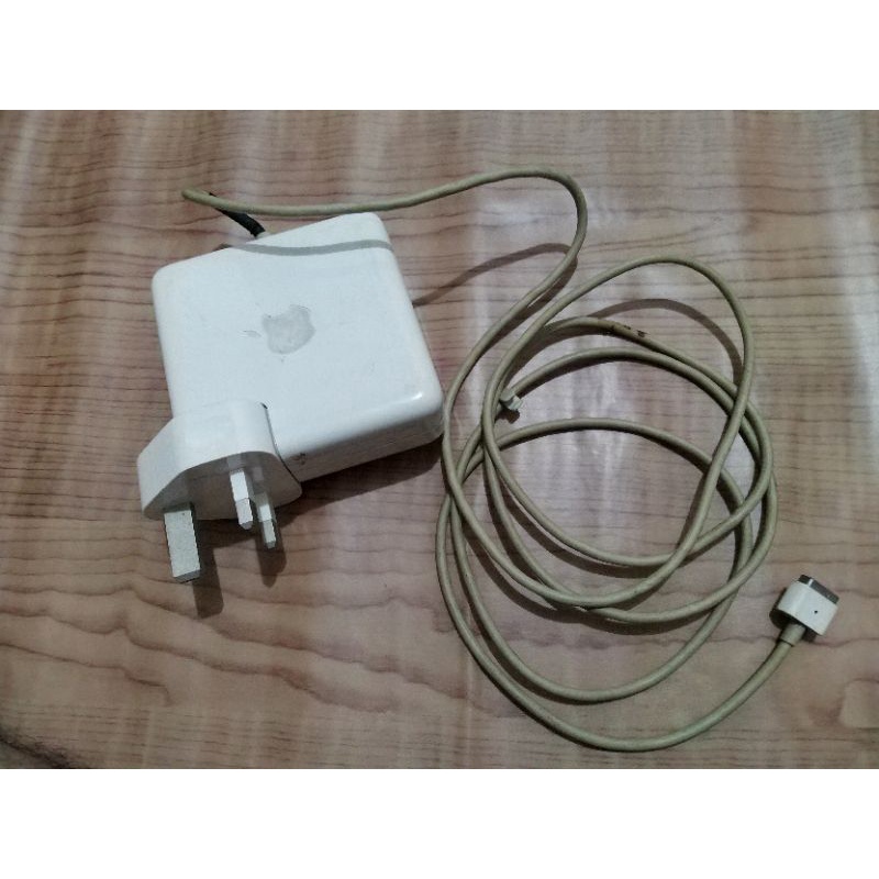 Magsafe Adaptor Charger Second Macbook Pro 2010 15" Core i7