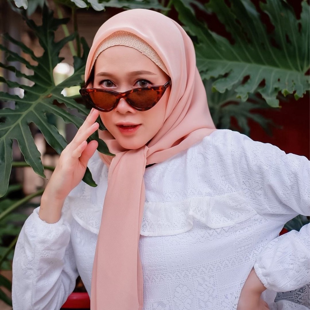 Glenca Hijab - Azka Square (Hijab Segiempat Polos)