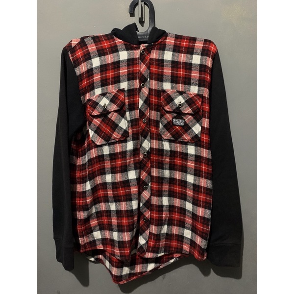 flannel hoodie skater