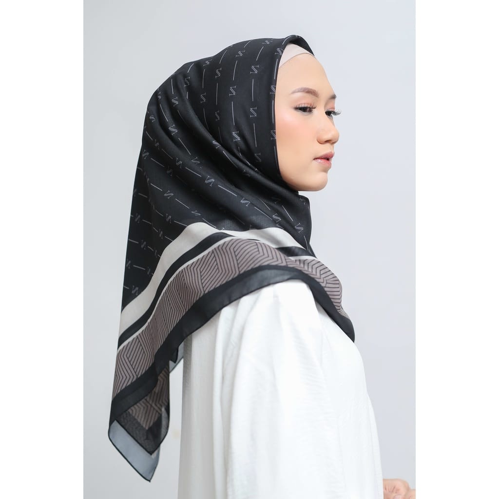 Shofie Edition Vilneria Scarf Raisin Black/Kerudung Printing Motif Voal Ultrafine Hijab Murah/Jilbab