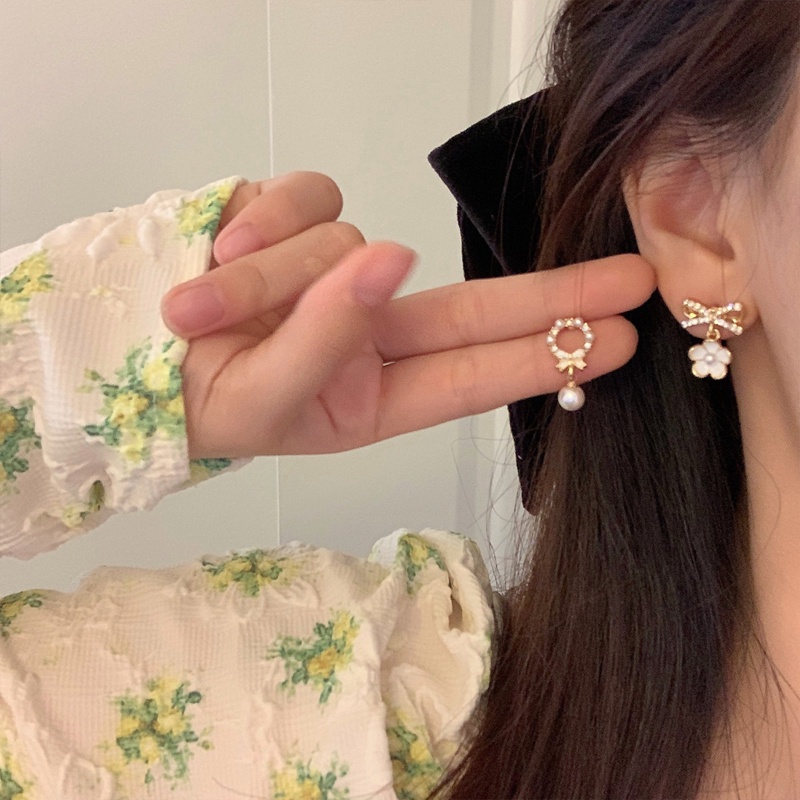 Anting Tusuk Gantung Wanita Desain Geometri Hias Mutiara Gaya Korea Untuk Hadiah 2022