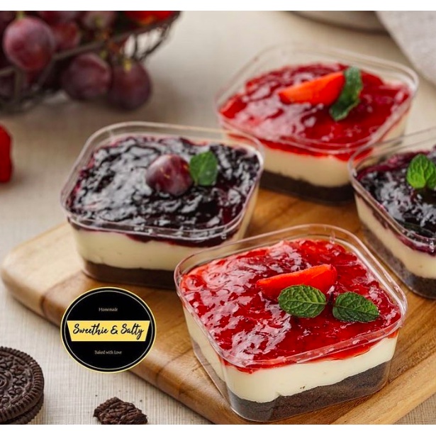 

Cheesecake Strawerry / Blueberry [Ukuran S]