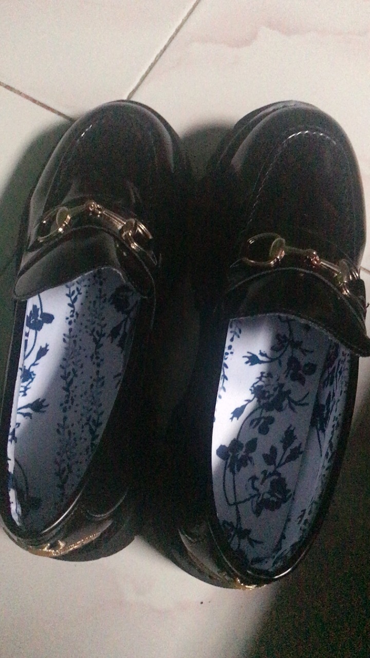 Sepatu Flats Loafers Slip On Bahan Kulit Gaya Harajuku Ulzzang Untuk Wanita 36-40