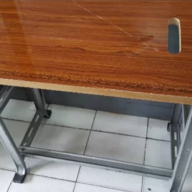 Meja dan kaki untk mesin jahit portable