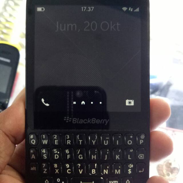 Blackberry Q5 Second