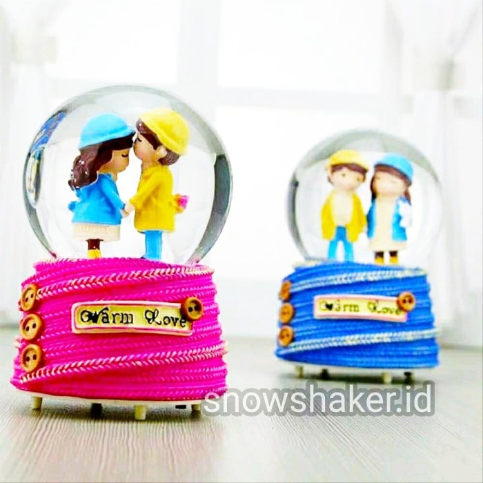 MUSIK-KOTAK- SNOW GLOBE - BOLA KRISTAL SALJU MUSIK - BOLA MUSIK COUPLE WARM LOVE 2 - BIRU, MUTER