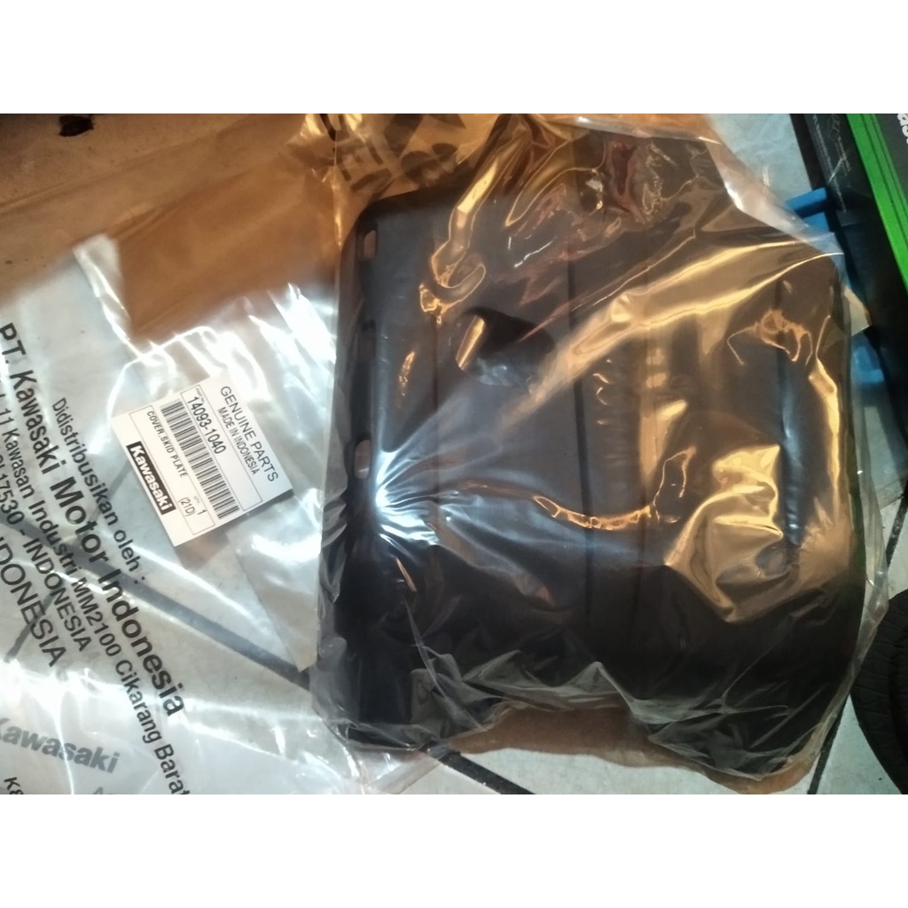 COVER ENGINE GUARD SKID PLAT COVER MESIN KLX 230 KLX230 ORIGINAL