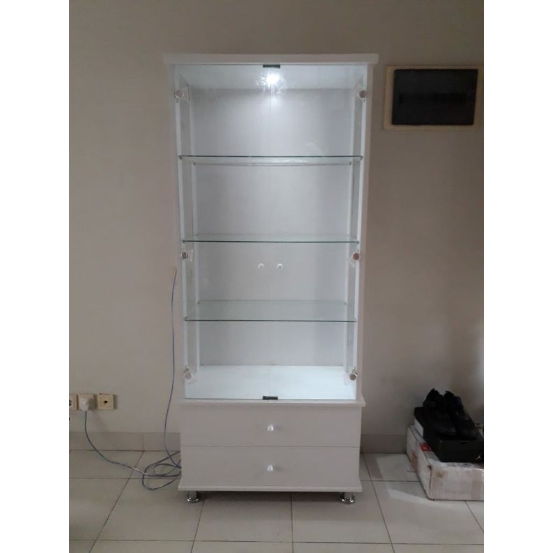 lemari tas lemari pajangan lemari kaca hias