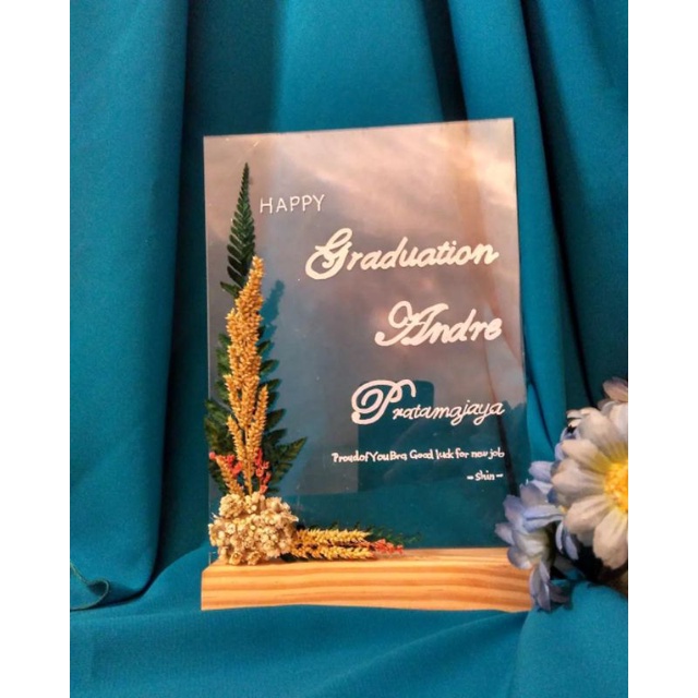 Akrilik Custom, hadiah birthday, kado wedding, graduatian, anniversary, penghargaan, plakat, akrilik