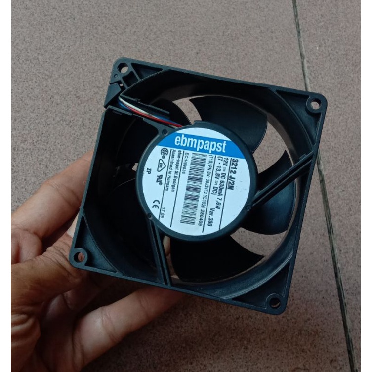 FAN EBMPAPST DC 12V - 7,6W 9Cm