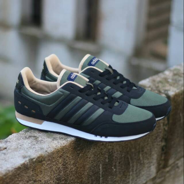 adidas neo city racer original