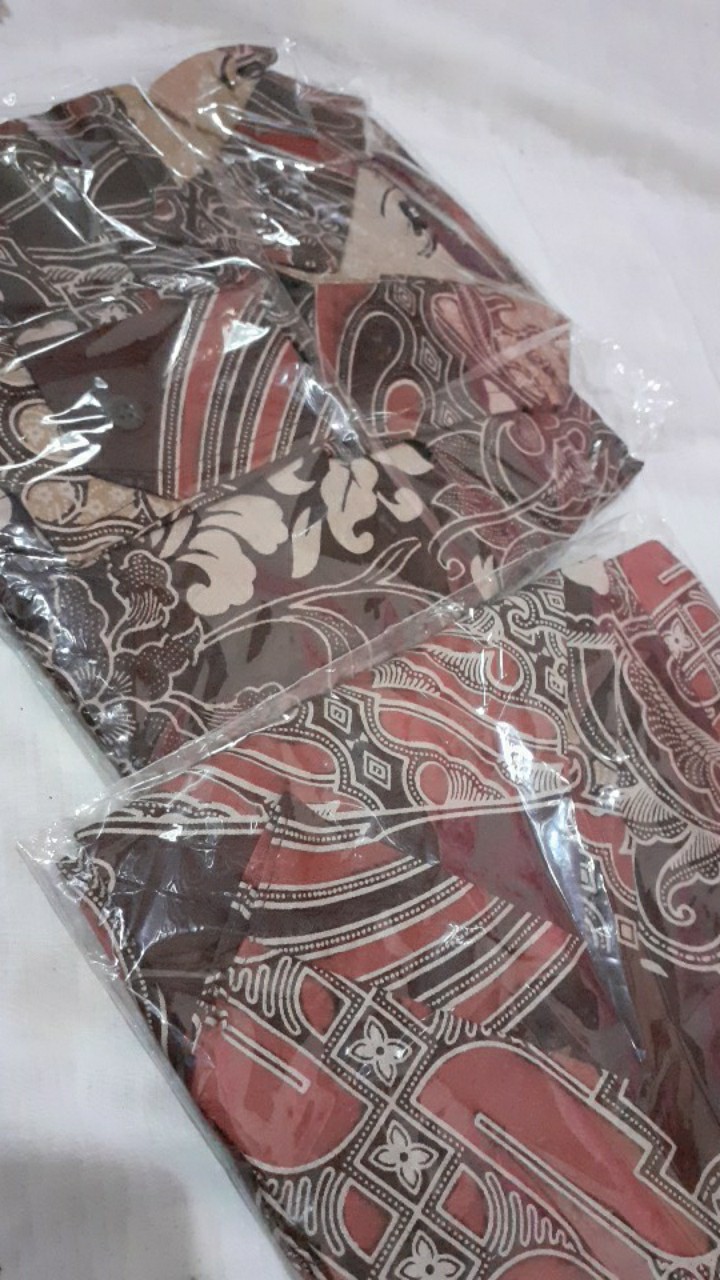 Couple Batik Kebaya Lili Dusty Tunangan Wisuda Lamaran