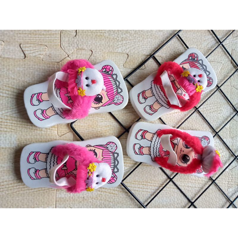 SANDAL JEPIT ANAK PEREMPUAN 1-3 TAHUN KARAKTER LOL BULU / SANDAL LUCU ANAK CEWEK