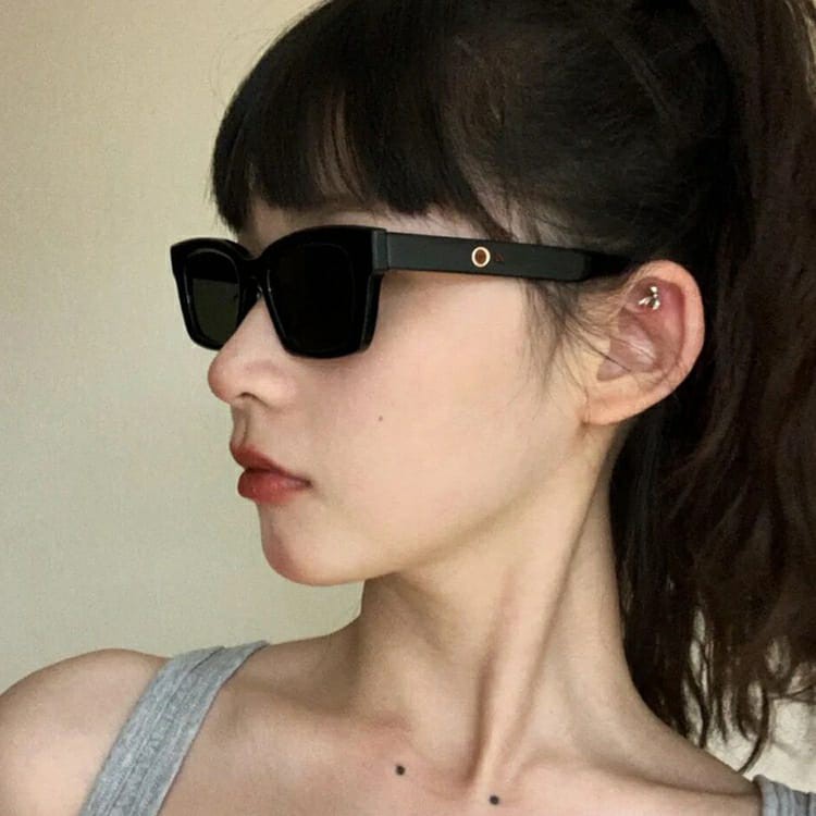 Kacamata Hitam Wanita Korean Gaya Rectangle Kacamata Hitam Sunglasses Women