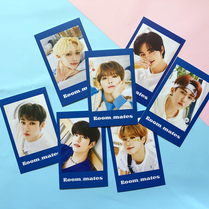 8pcs / Set Kartu Lomo Foto Kpop Stray Kids 2022 Season 's Untuk Koleksi Penggemar