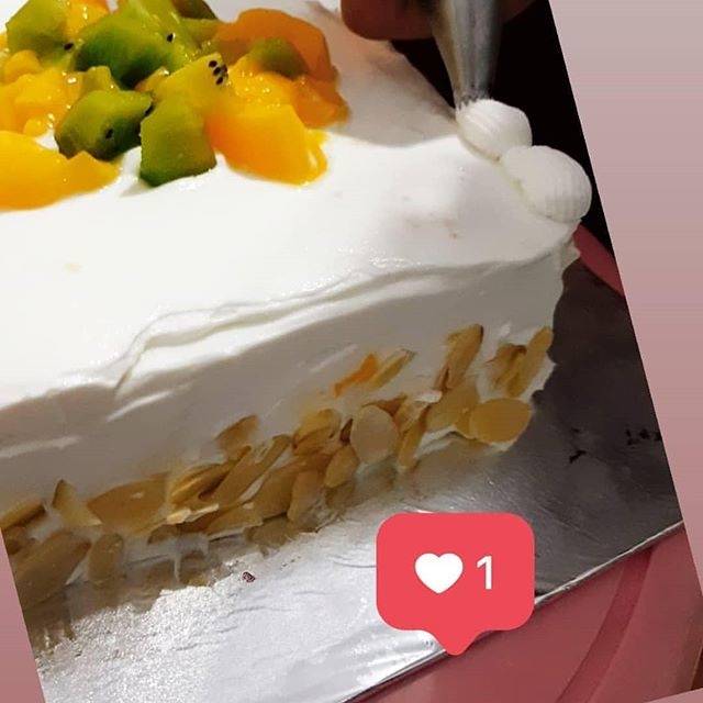 

Chantilly cake