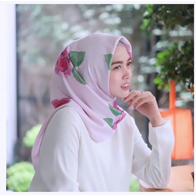 DNC Scarf - Bellarose premium scarf