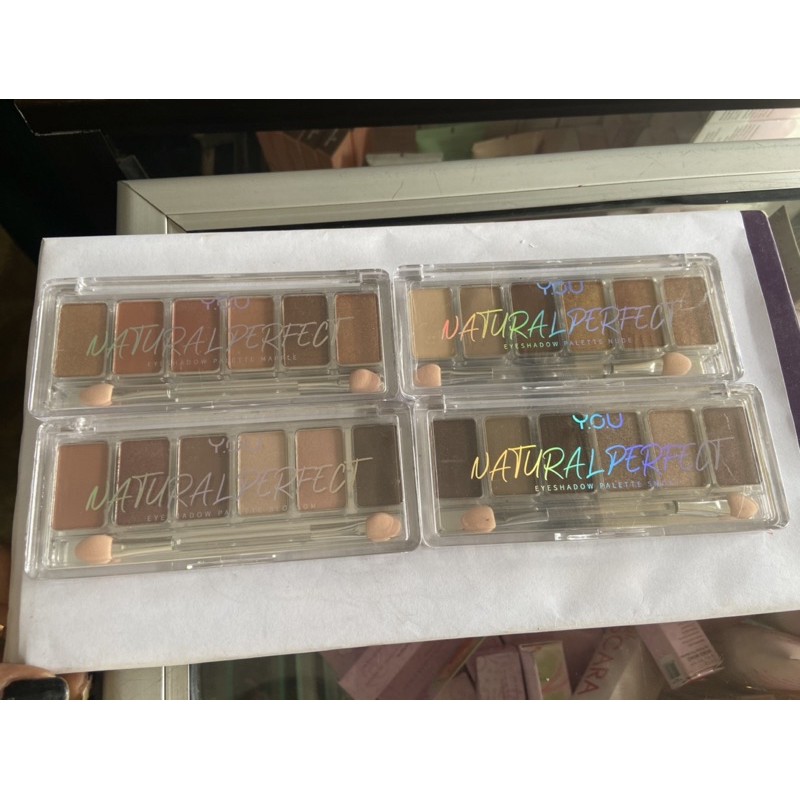 Y.O.U natural perfect eyeshadow pallete -- you pallete eyeshadow lengkap