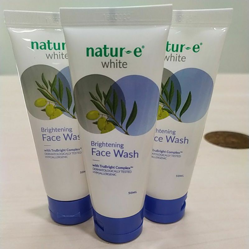 Natur-E White face wash