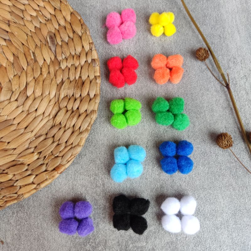 POM POM 1,5cm /  MAINAN POM POM MONTESSORI