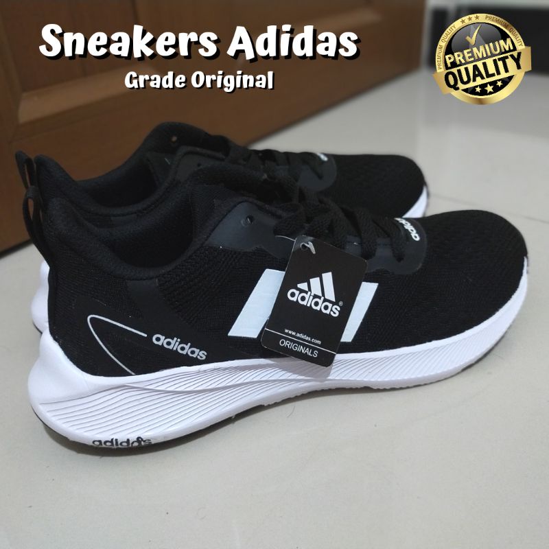 Sepatu Sneakers Adidas Pria Wanita Import Quality Sepatu Olahraga Sport Jogging