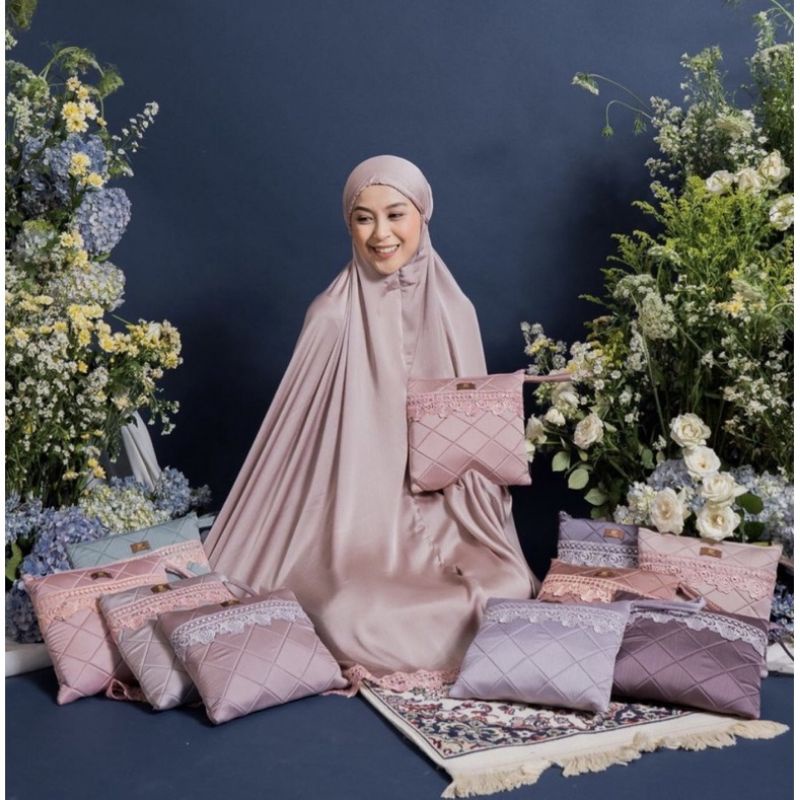 MUKENA / PRAYER SET (  LUXURY SILK & SANTORINI LACE  ) BY ARMII.ID