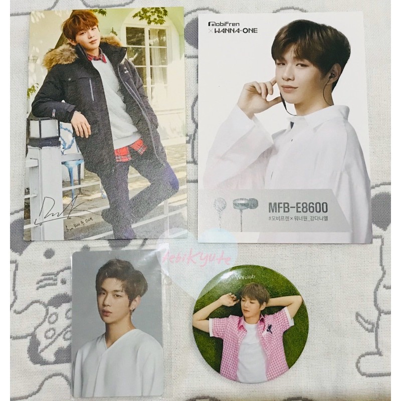 Kang Daniel Official Goods Set
