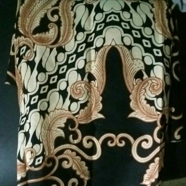 Batik Sogan Motif Ulir Etnik Dan Embos Pekalongan