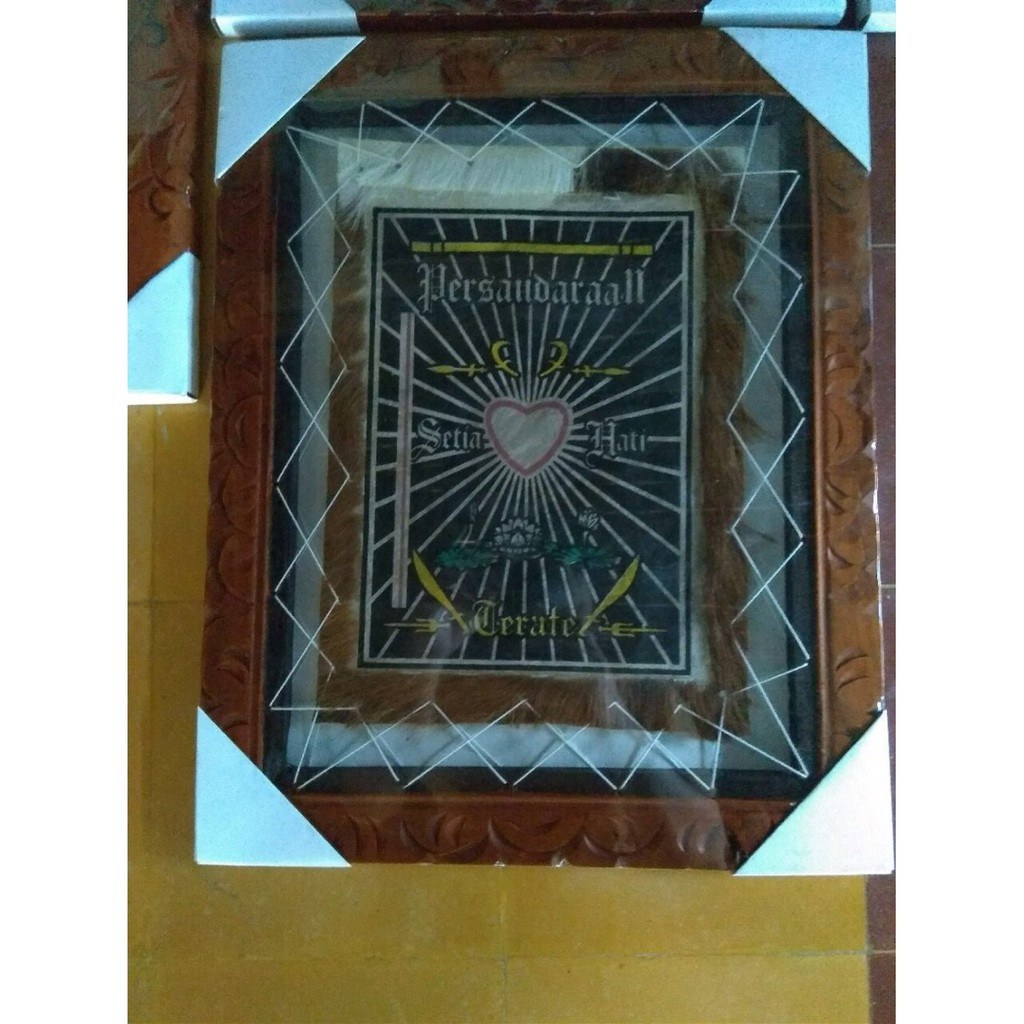 Pigura kulit psht 01  Terlaris