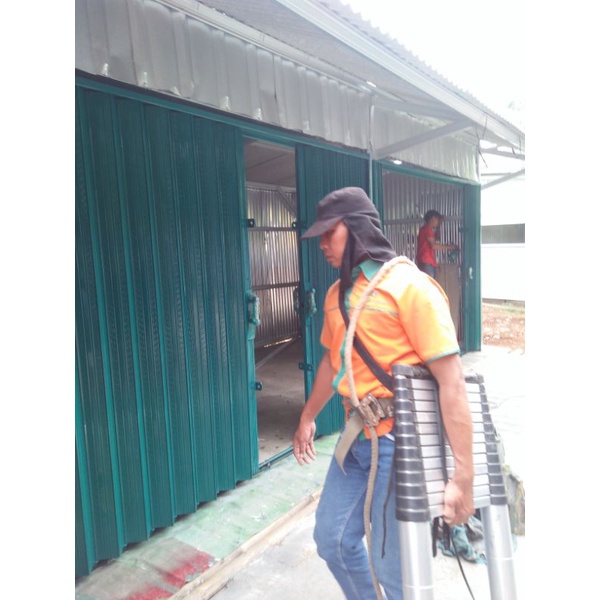 pemesanan pintu polding roling dll